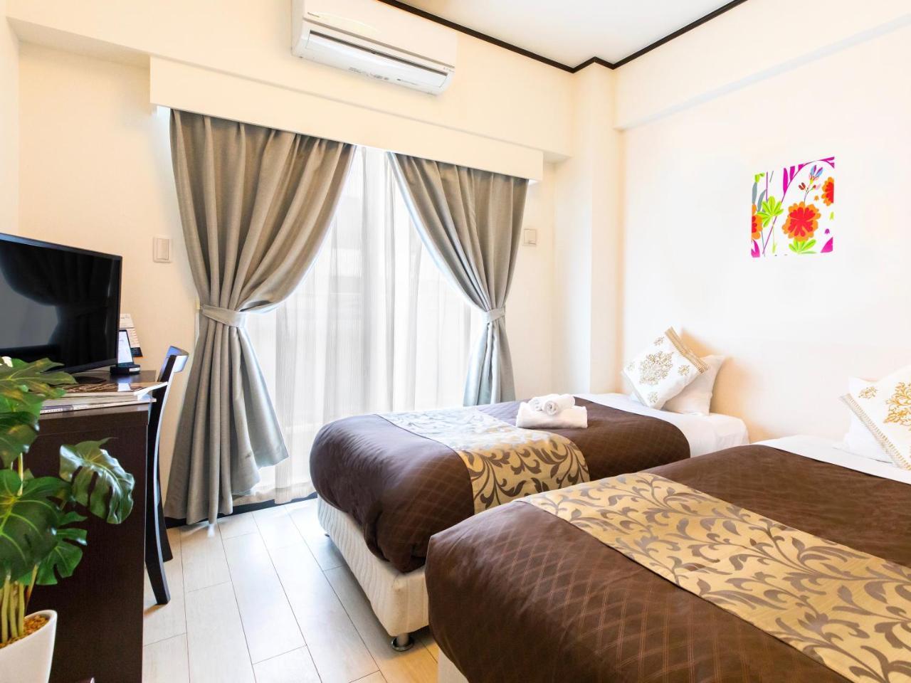 มิสเตอร์ คินโจะ อิน คูเมะ Aparthotel นาฮะ ภายนอก รูปภาพ